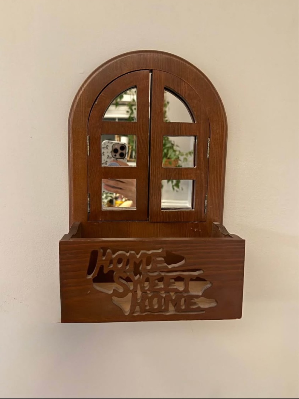 Vintage home sweet home wood decorative wall hanging.